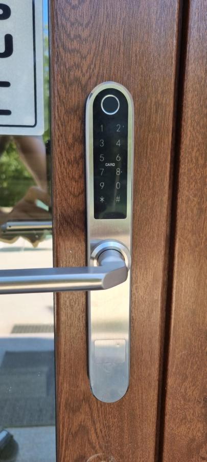 Superb Apartment 35 Voucere Vacanta Zero74Unu236Optsute ياش المظهر الخارجي الصورة