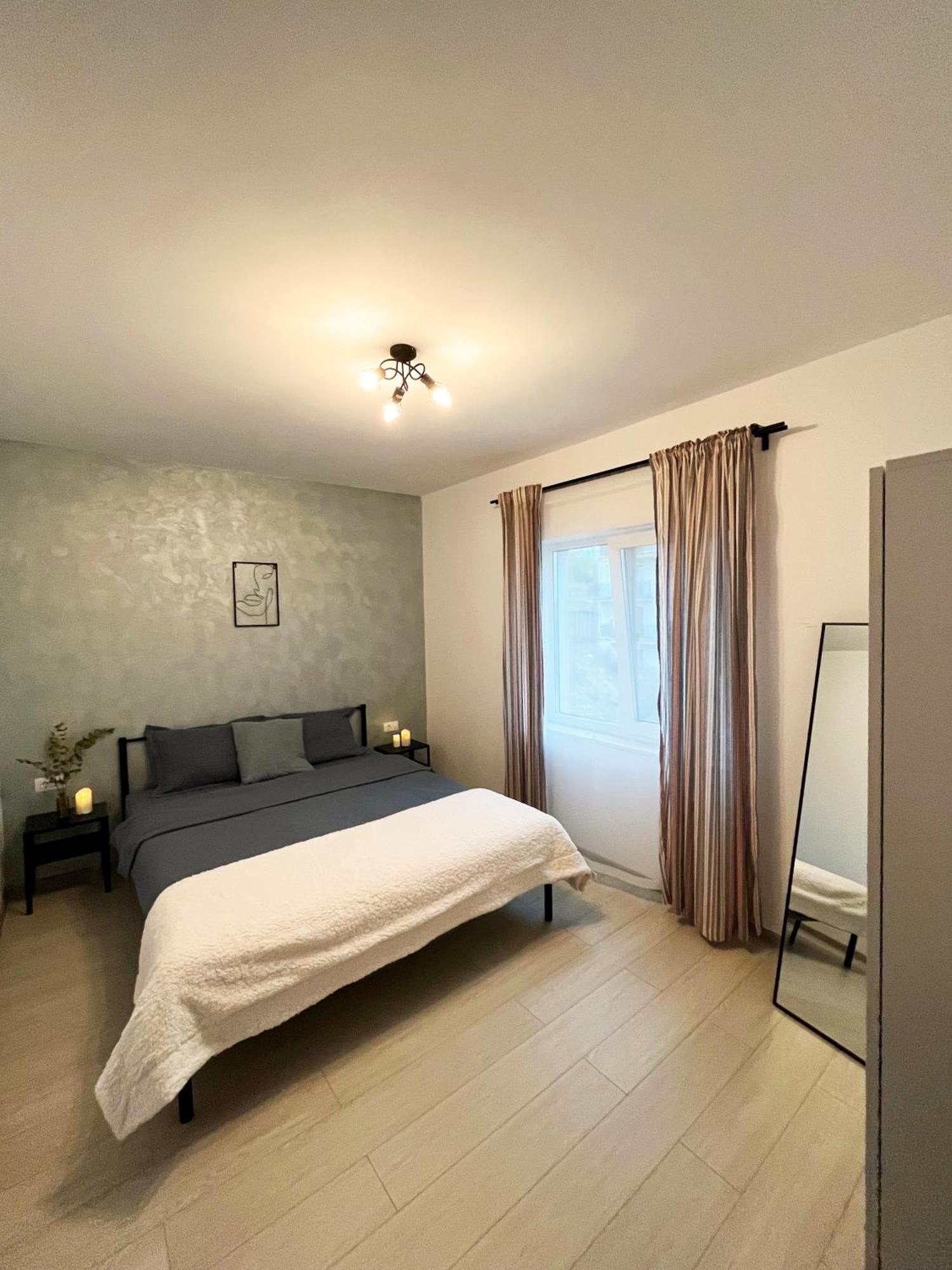 Superb Apartment 35 Voucere Vacanta Zero74Unu236Optsute ياش المظهر الخارجي الصورة